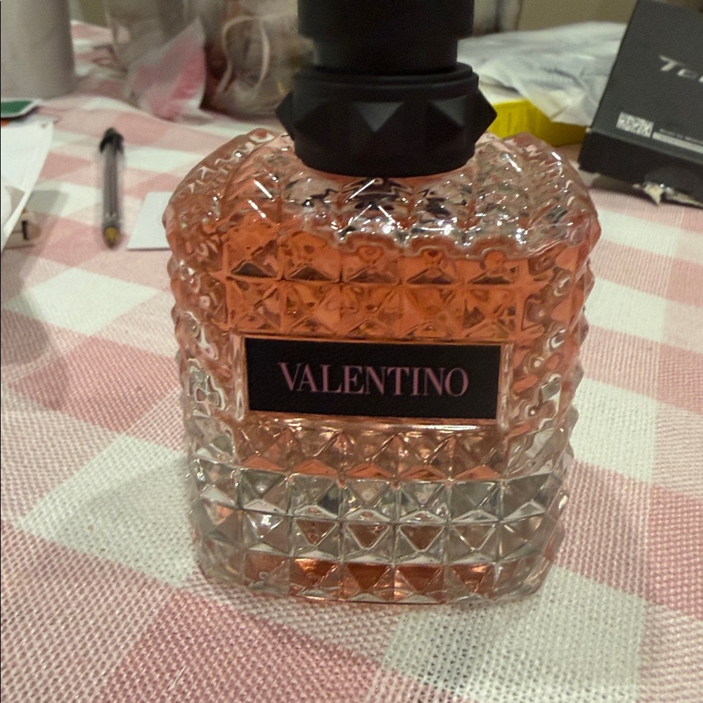 Valentino Donna Born in Roma Eau de Parfum - Pink 100 ml /3.4 Fl Oz